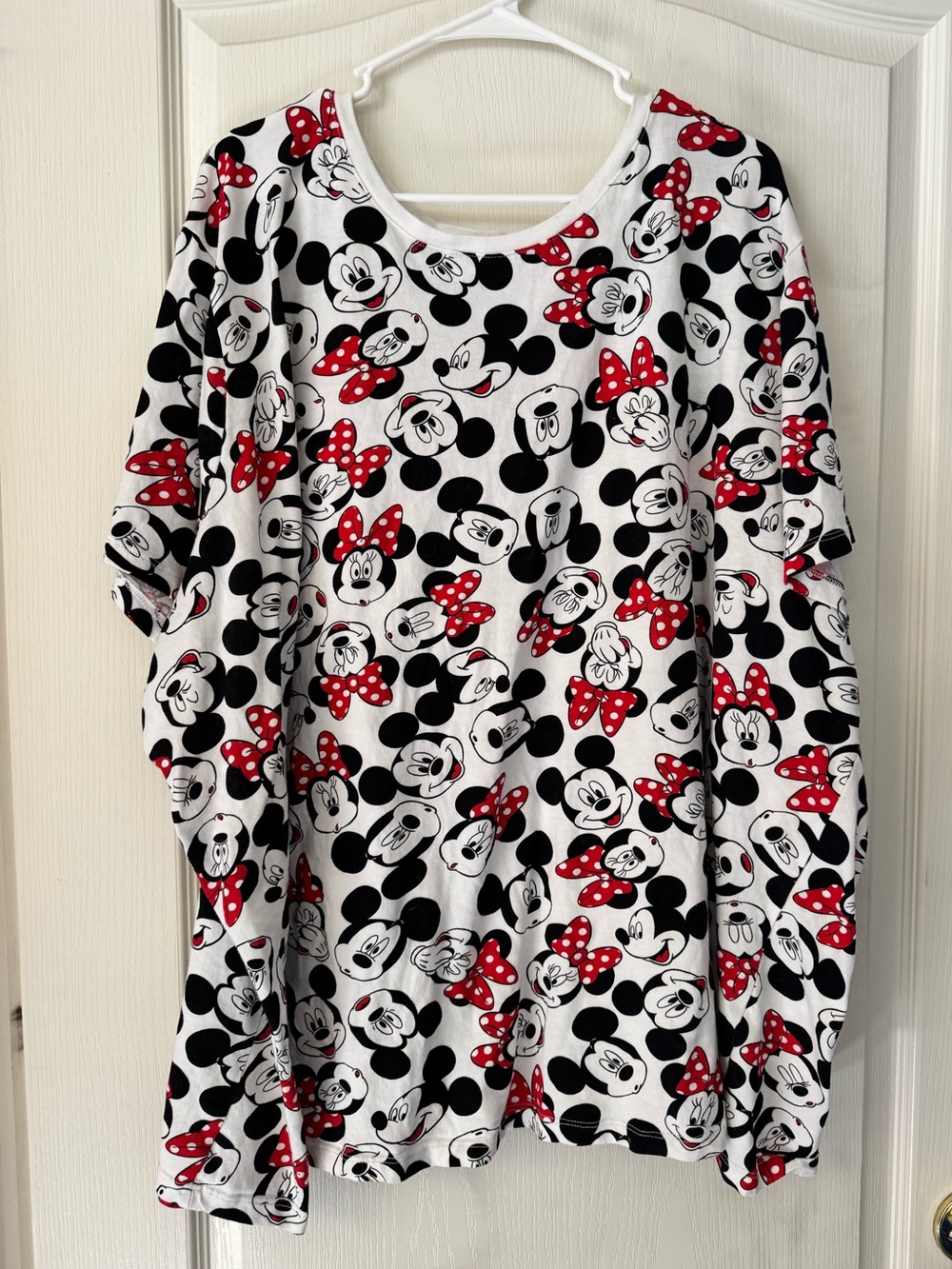 Disney Minnie & Mickey Allover Print Short Sleeve Tee - White, Black & Red